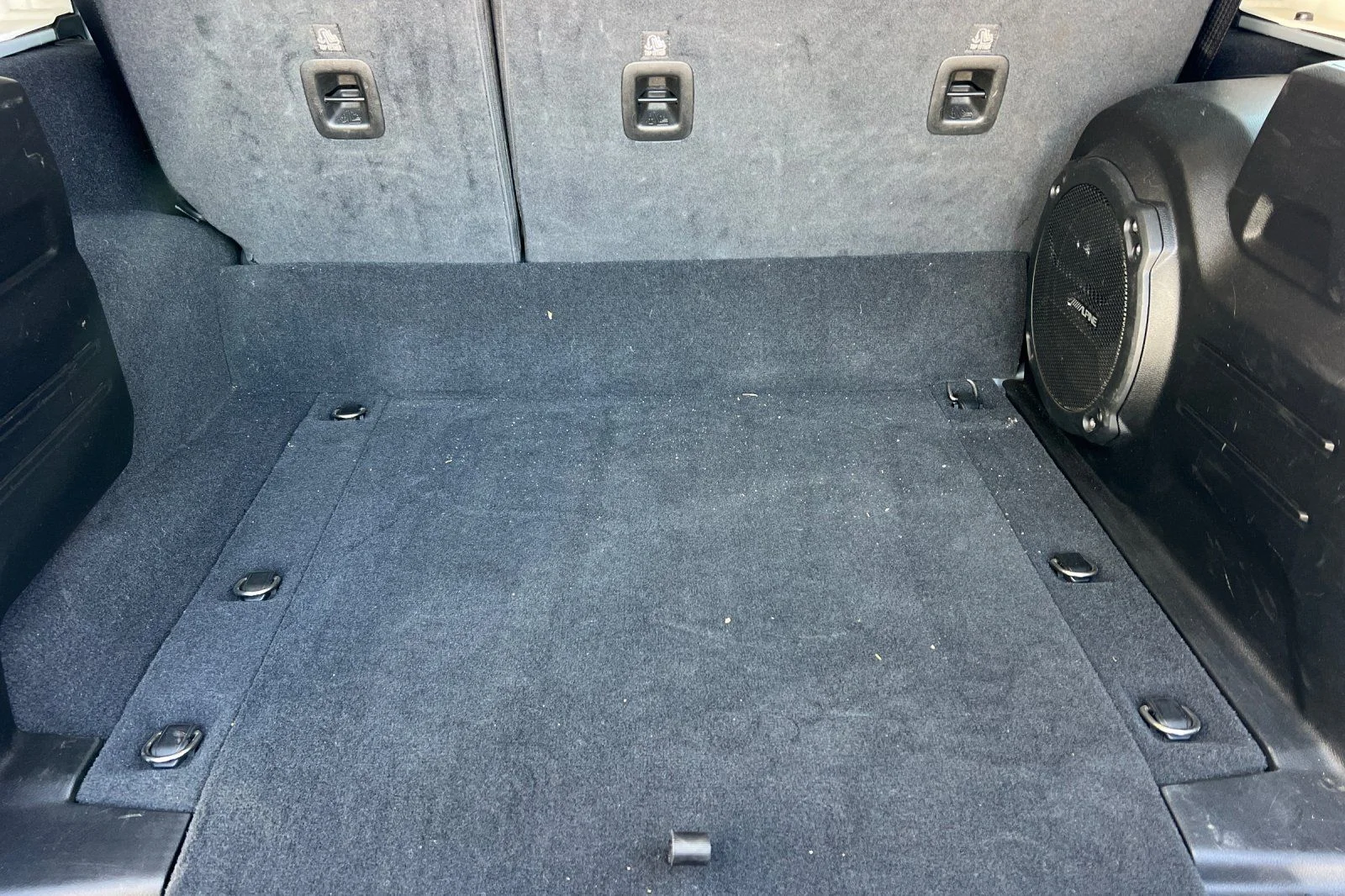 Used 2023 Silver Jeep Rubicon 4xe image 15