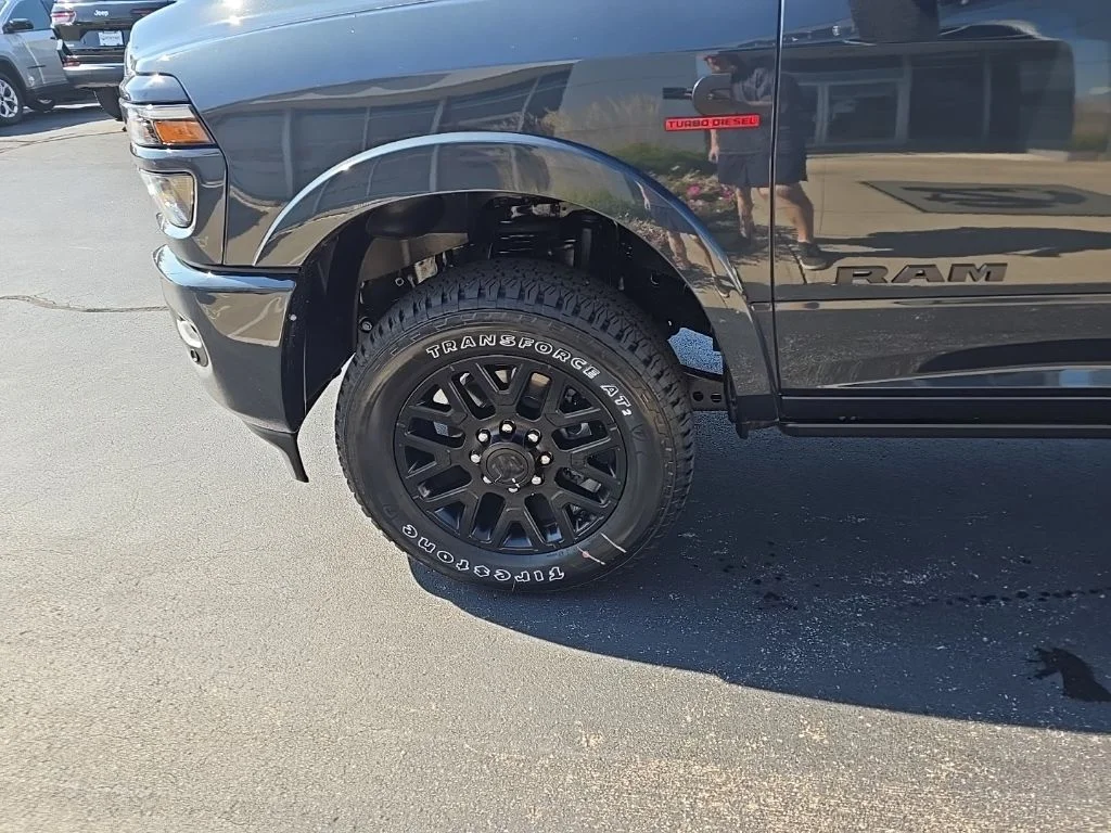 2026 RAM 2500 Limited - Photo 14
