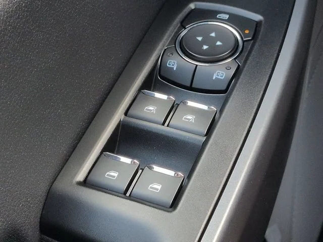 Used 2025 Gray Ford XL image 21