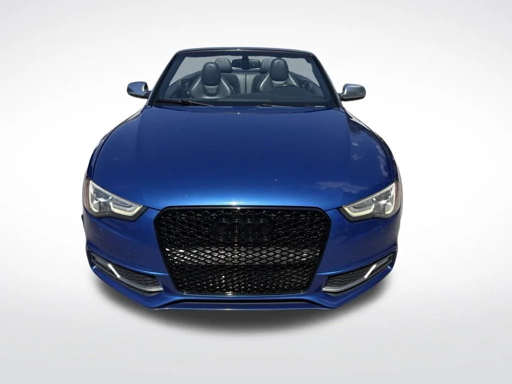 Used 2017 Sepang Blue Pearl Effect w/ Black Roof Audi 3.0 Cabriolet image 3