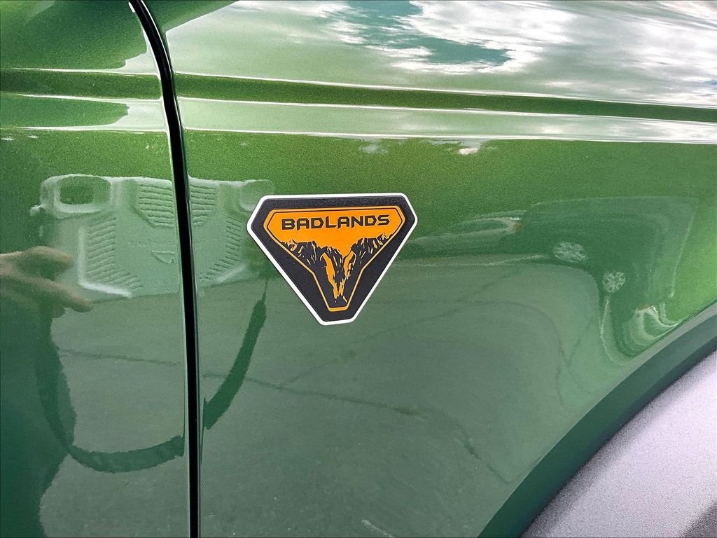 Used 2024 Green Metallic Ford Badlands image 29