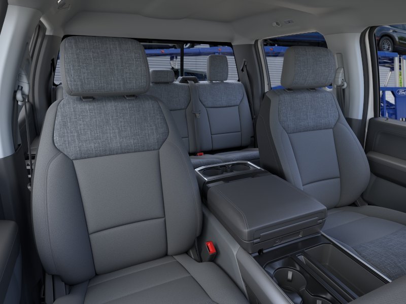 New 2026 Oxford White Ford XLT image 10