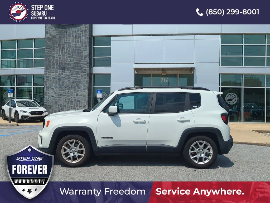 Used 2020 White Jeep Latitude image 4