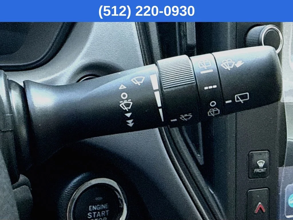 New 2026 White Subaru Base image 15
