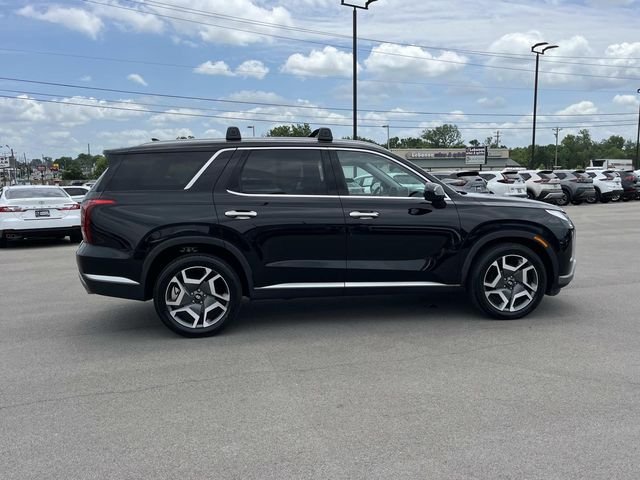 Certified Used 2023 Black Hyundai SEL image 4