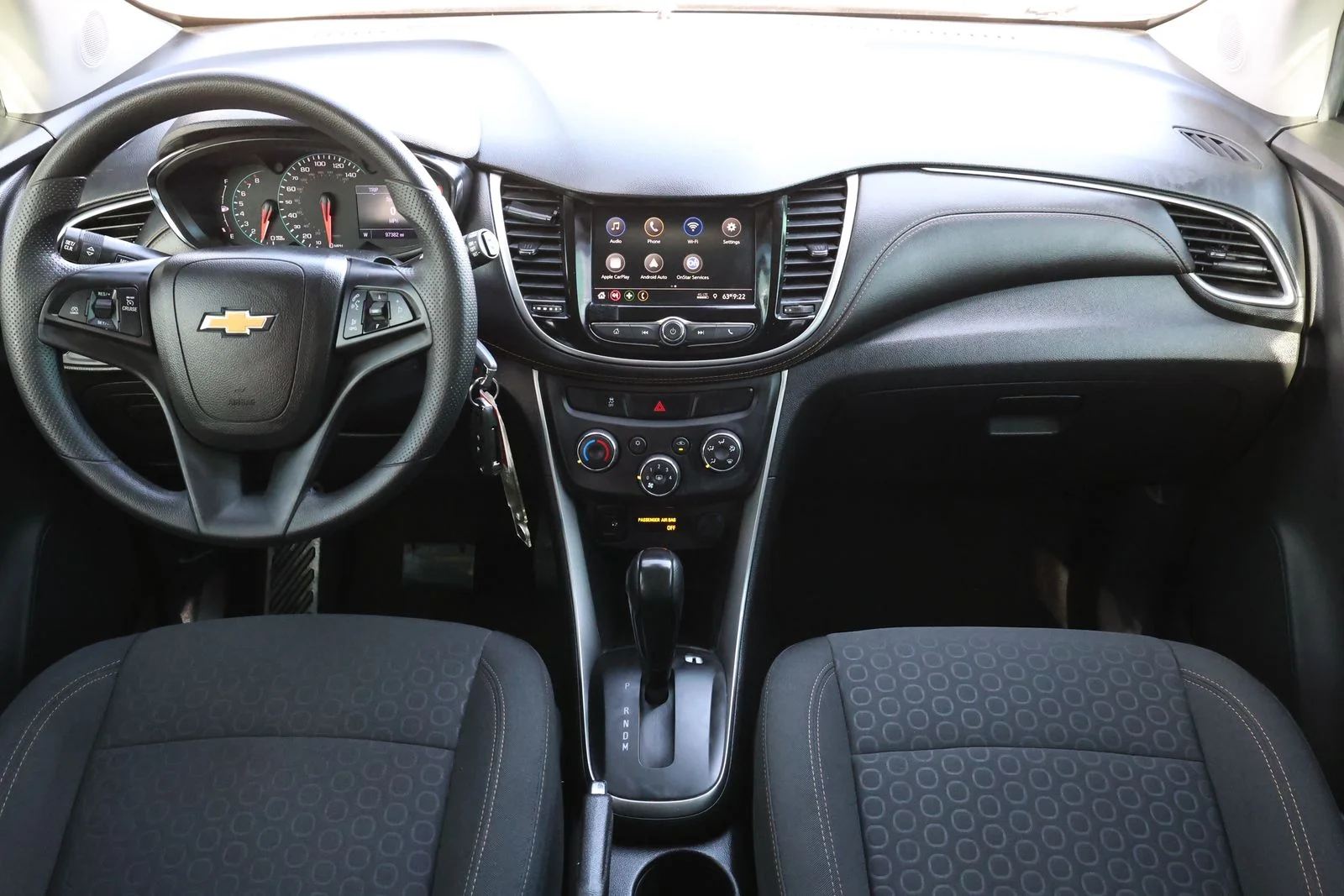Used 2020 Chevrolet Trax LS with VIN KL7CJKSB8LB323304 for sale in Dallas, TX