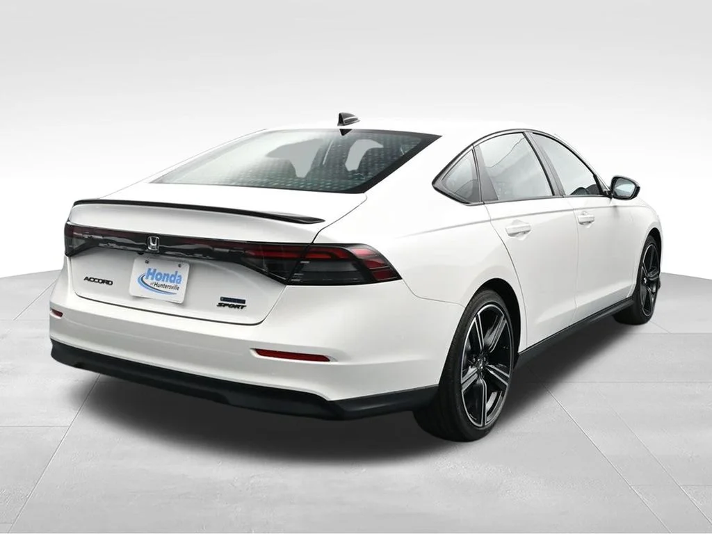 New 2026 Platinum White Pearl Honda Sport image 3