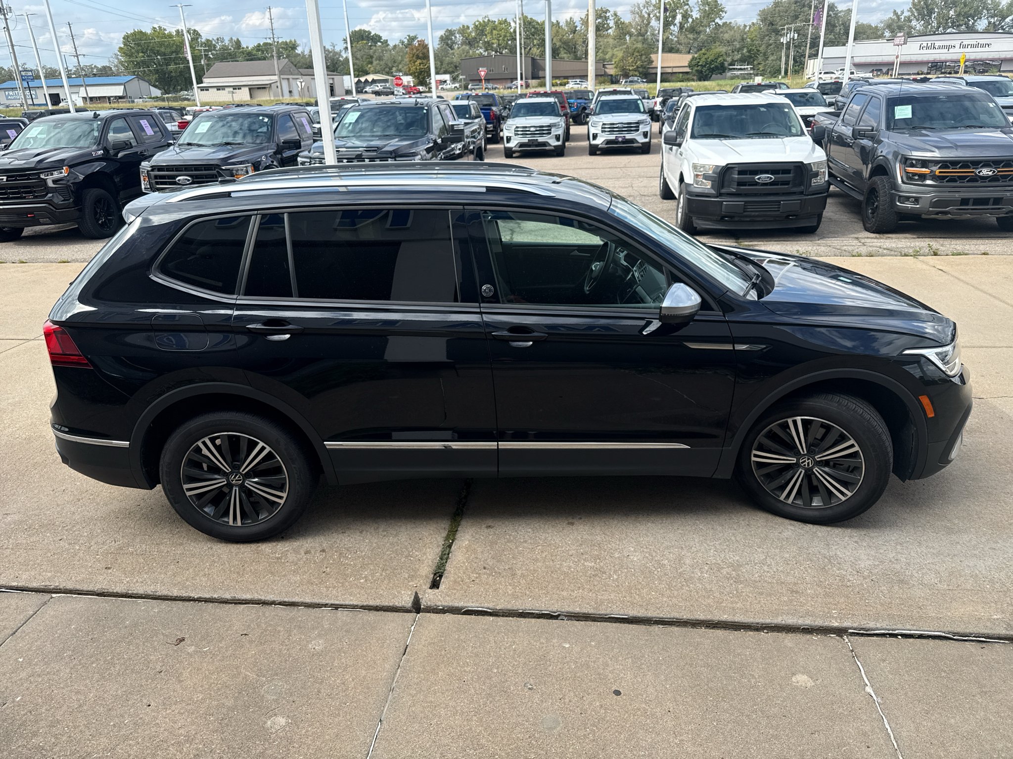 Used 2024 Deep Black Pearl Volkswagen Wolfsburg Edition image 5