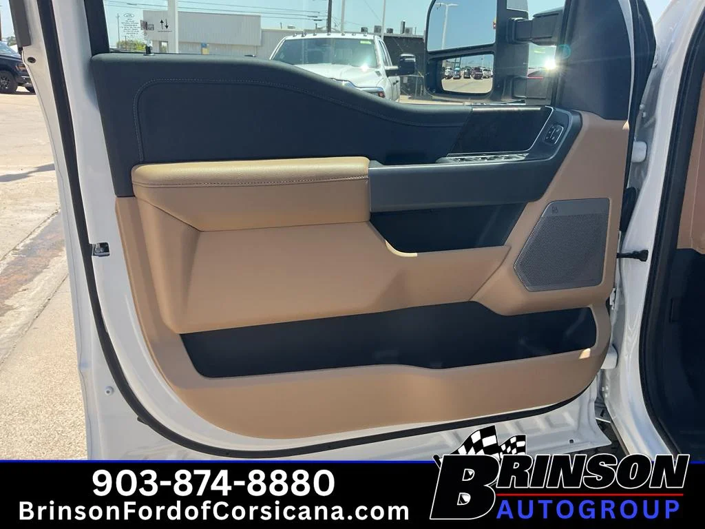 New 2026 Star White Metallic Tri-Coat Ford F-250® Lariat® image 11