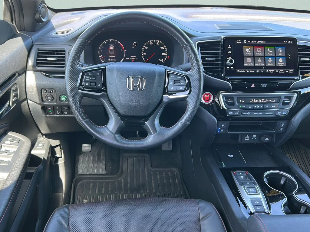 Certified Used 2024 Black Honda Black Edition image 12
