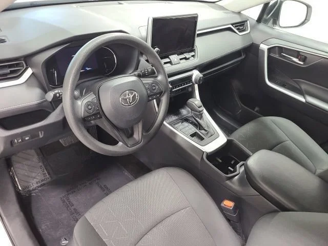 Used 2024 Ice Cap Toyota XLE image 15