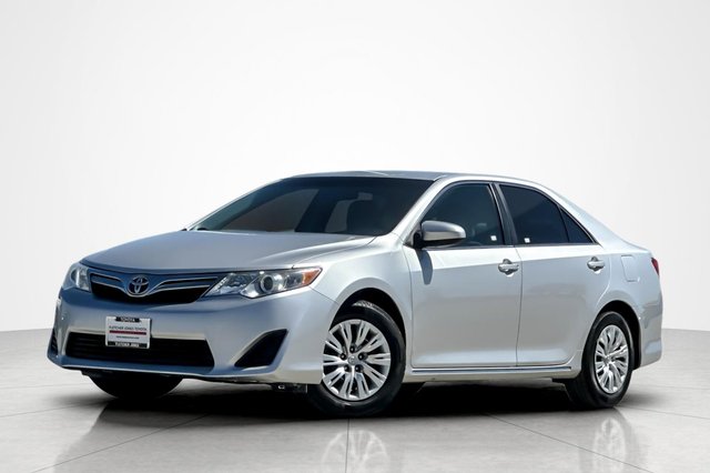 2014 Toyota Camry LE