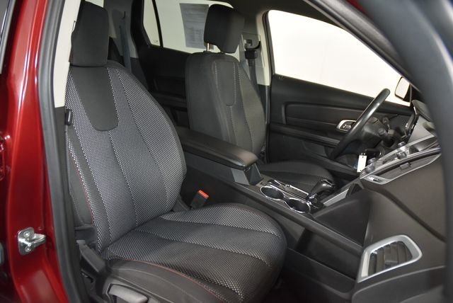 Used 2017 Red GMC SLE-2 image 15