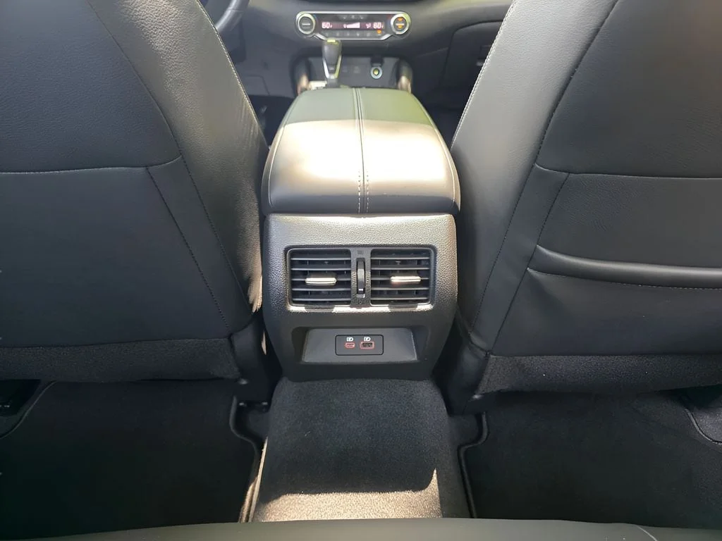 Used 2025 Gun Metallic Nissan 2.5 SL image 9