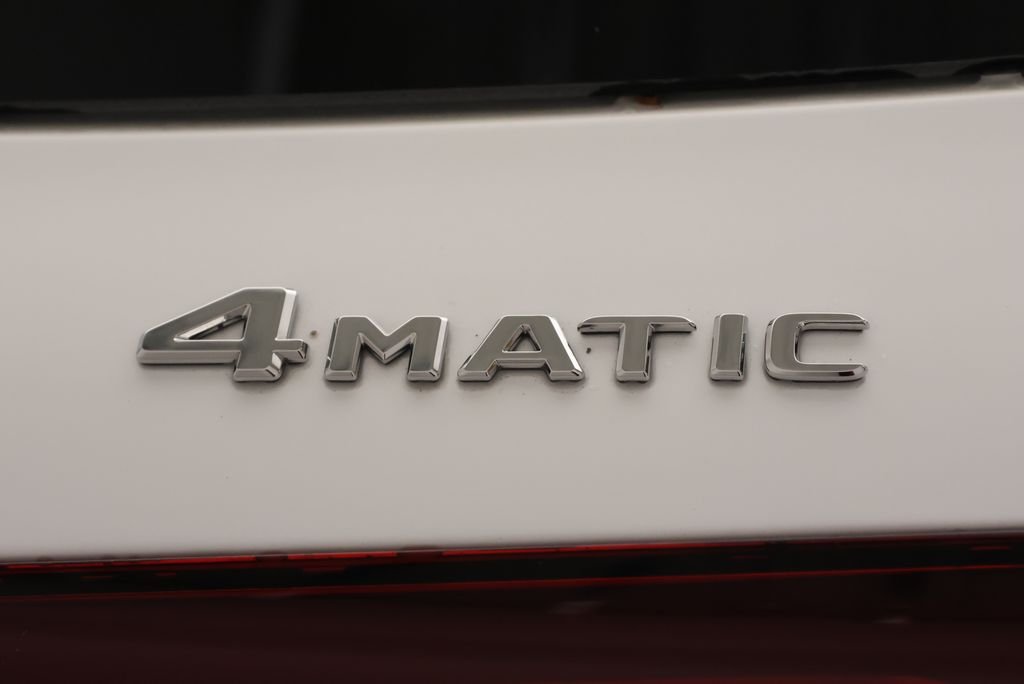 New 2026 MANUFAKTUR Moonlight White Magno Mercedes-Benz GLE 350 image 10