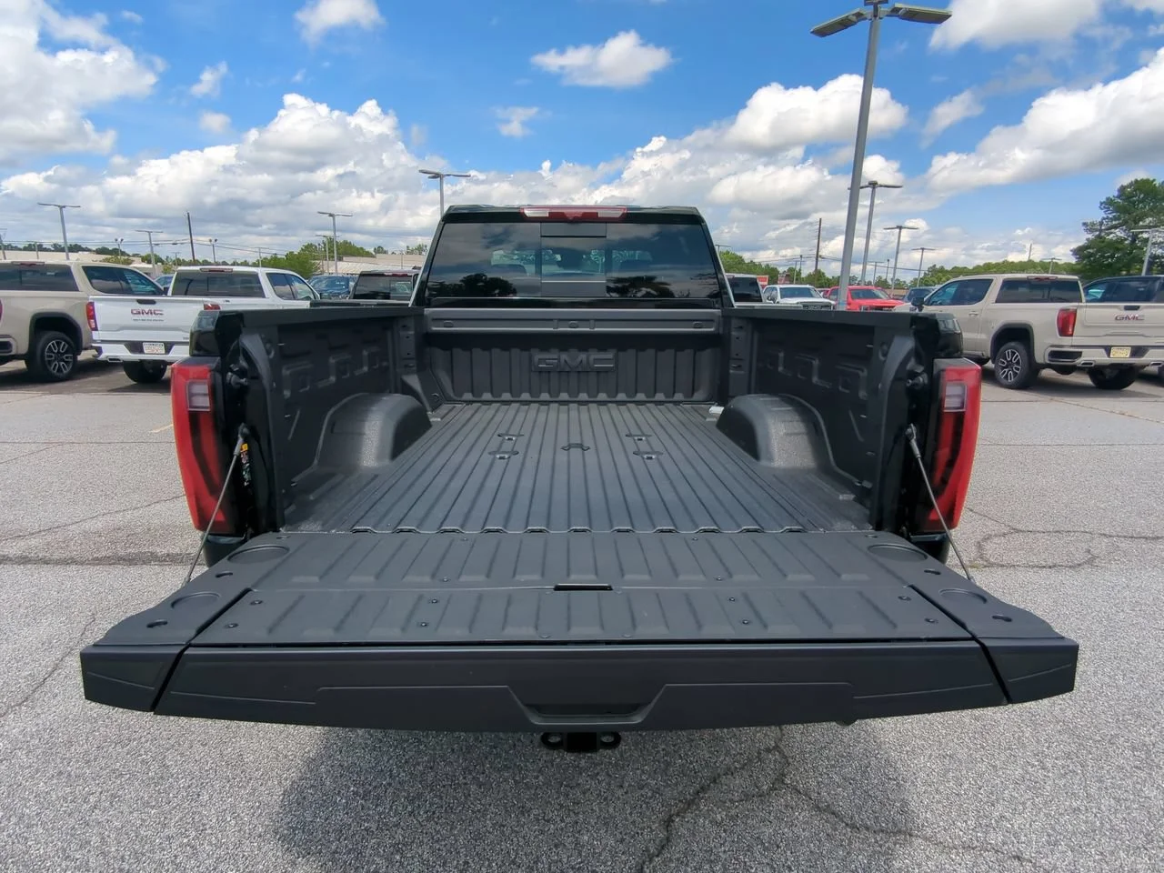 2026 GMC Sierra 2500HD Denali - Photo 12