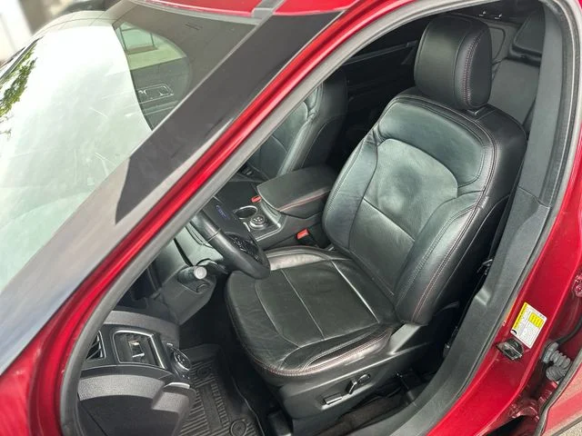 Used 2018 Red Ford Sport image 12