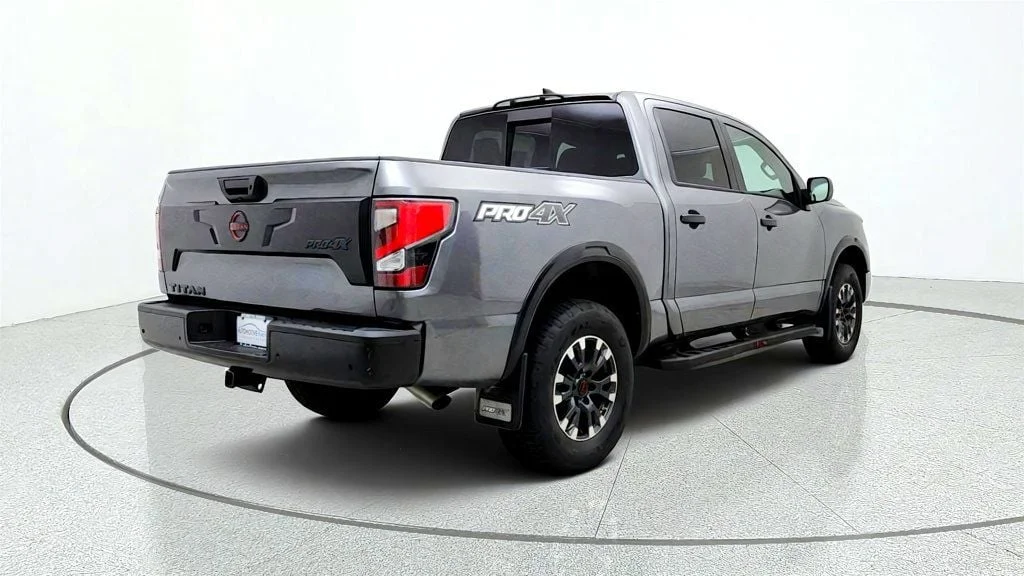 Used 2024 Gun Metallic Nissan 4x4 Crew Cab PRO-4X w/ Rugged Step Boards image 5