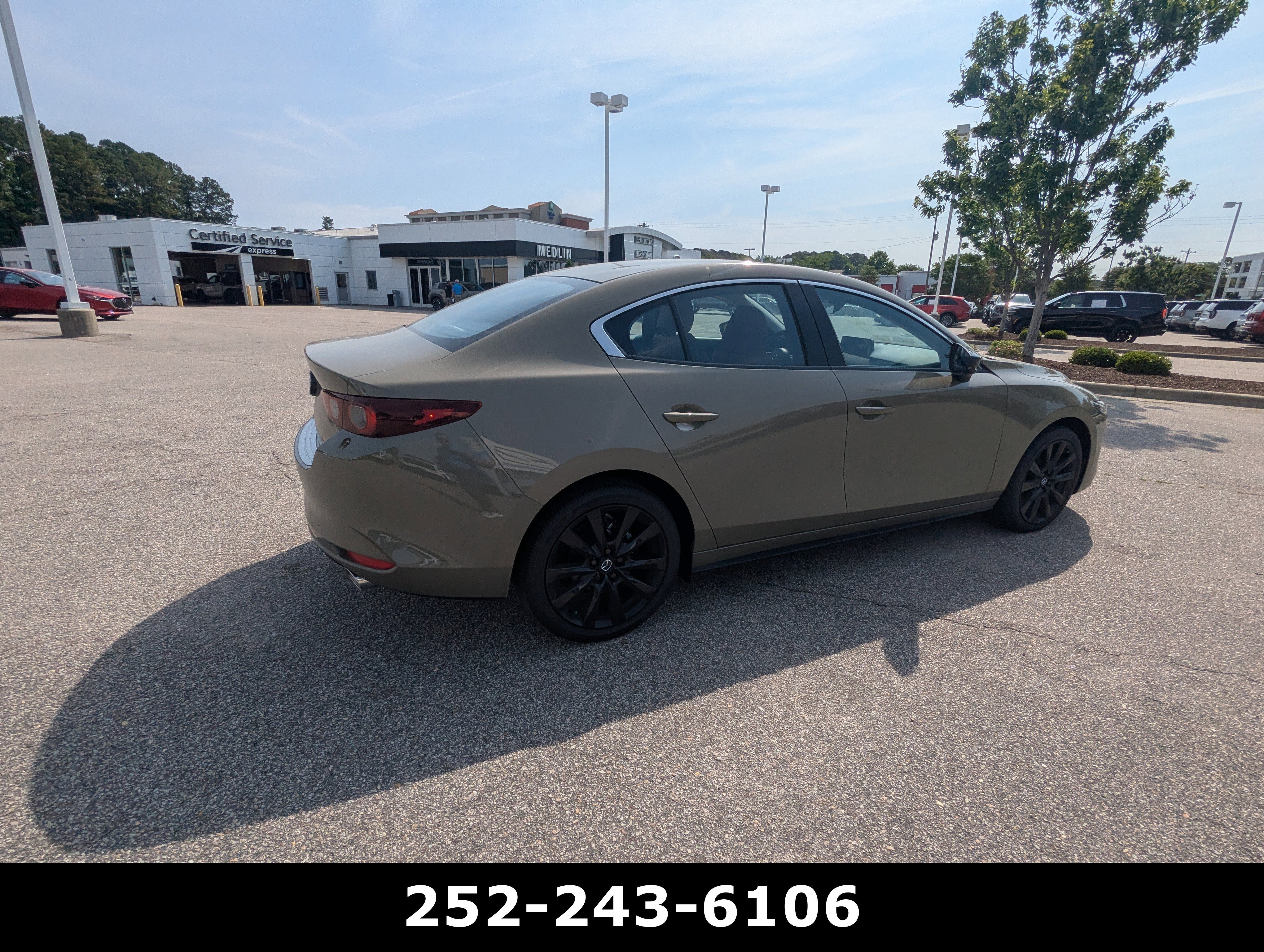 Used 2025 Zircon Sand Metallic Mazda 2.5 Carbon Turbo image 6