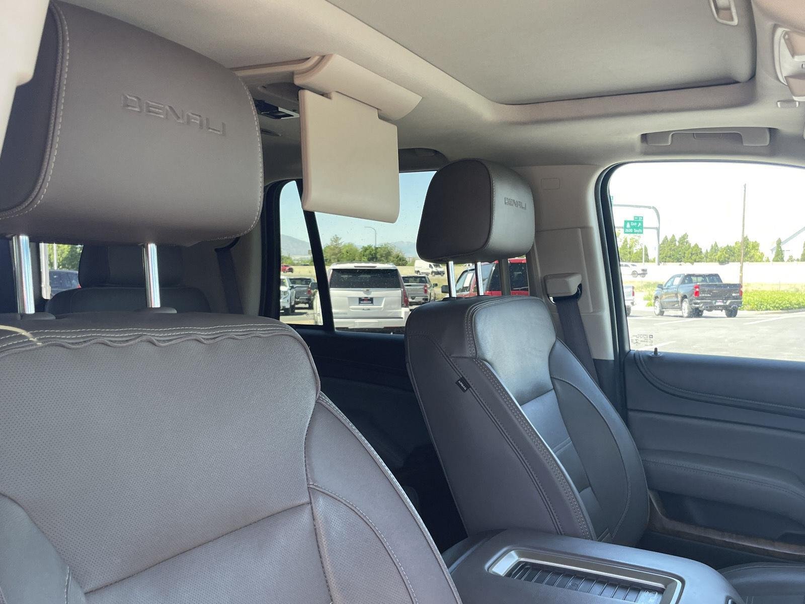 2018 GMC Yukon Denali - Photo 41