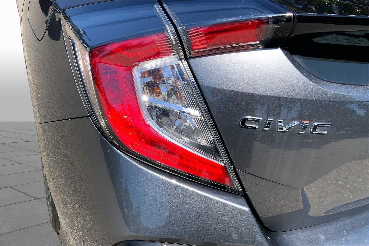 Used 2021 Polished Metal Metallic Honda EX image 28