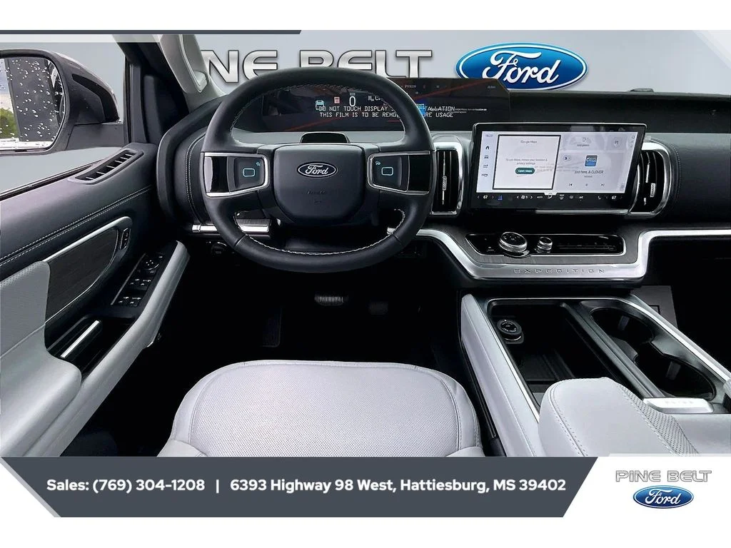 New 2026 Star White Metallic Tri-Coat Ford MAX Platinum® image 5