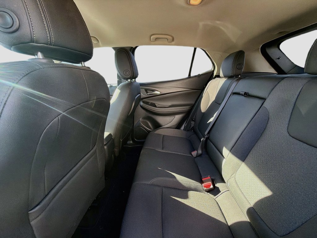 Used 2023 Blue Buick Select image 21