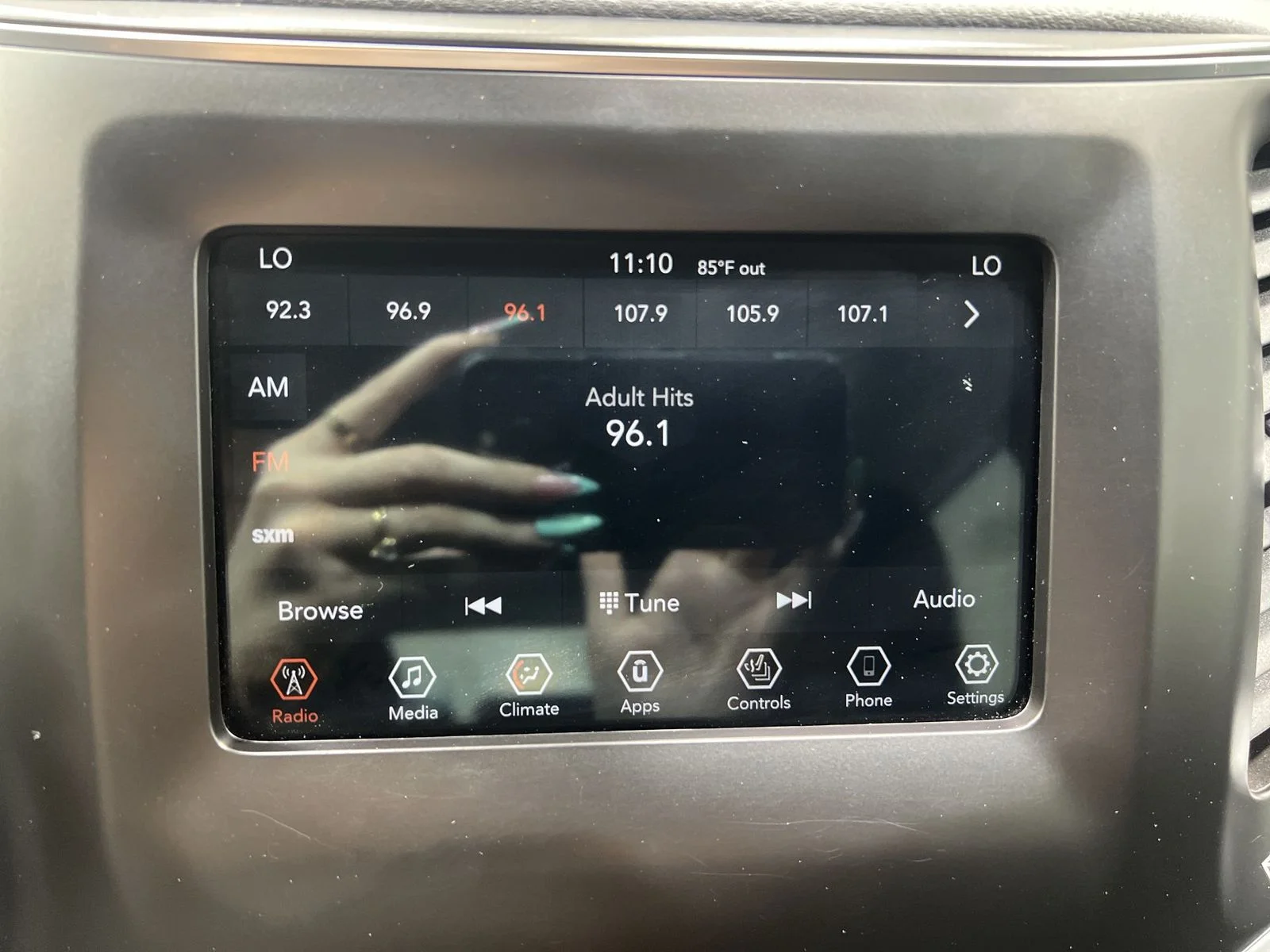 Used 2020 Gray Jeep Latitude Plus image 16