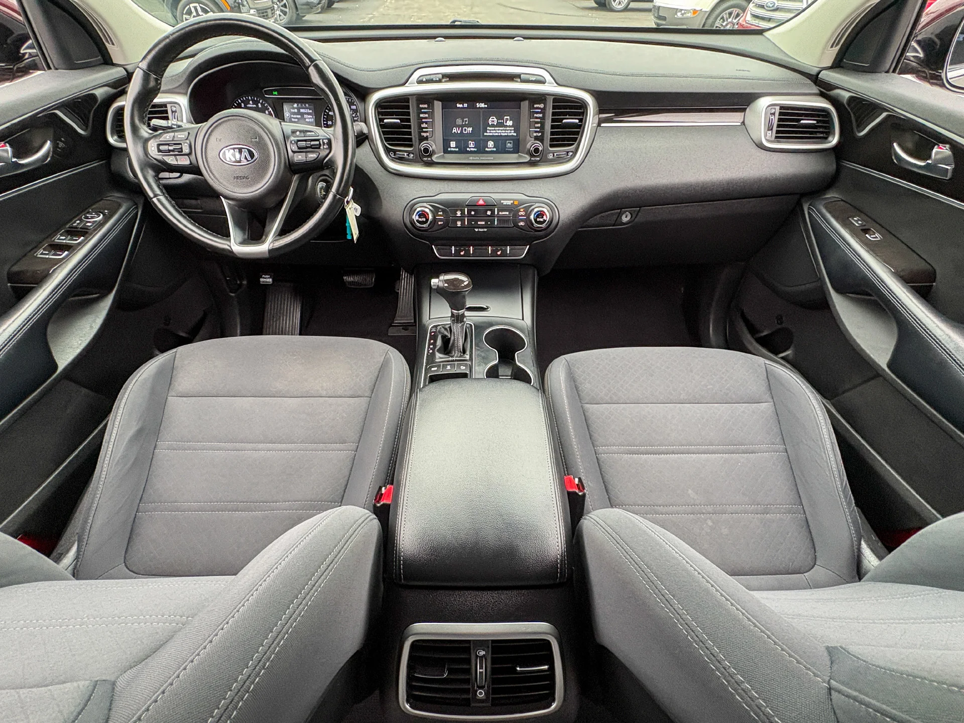 Used 2018 Purple Kia LX image 2