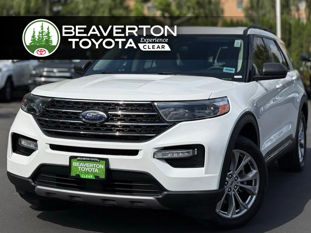 2023 Ford Explorer XLT RWD's photo