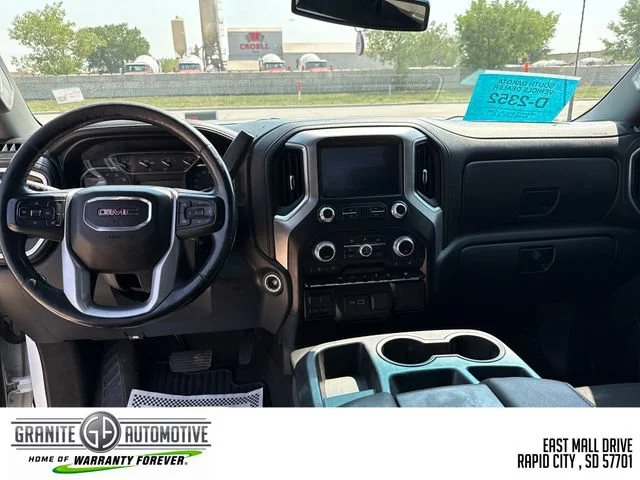 Used 2021 Summit White GMC SLE image 12
