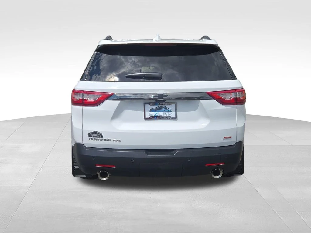 Used 2019 White Chevrolet RS image 12