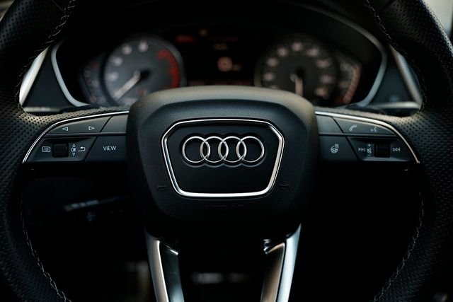Certified Used 2024 Mythos Black Metallic Audi Premium image 31