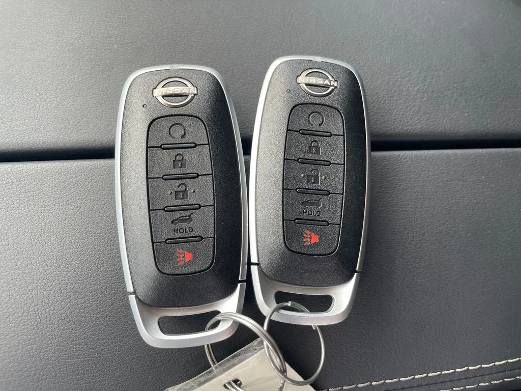 Certified Used 2026 Gray Nissan Platinum image 29