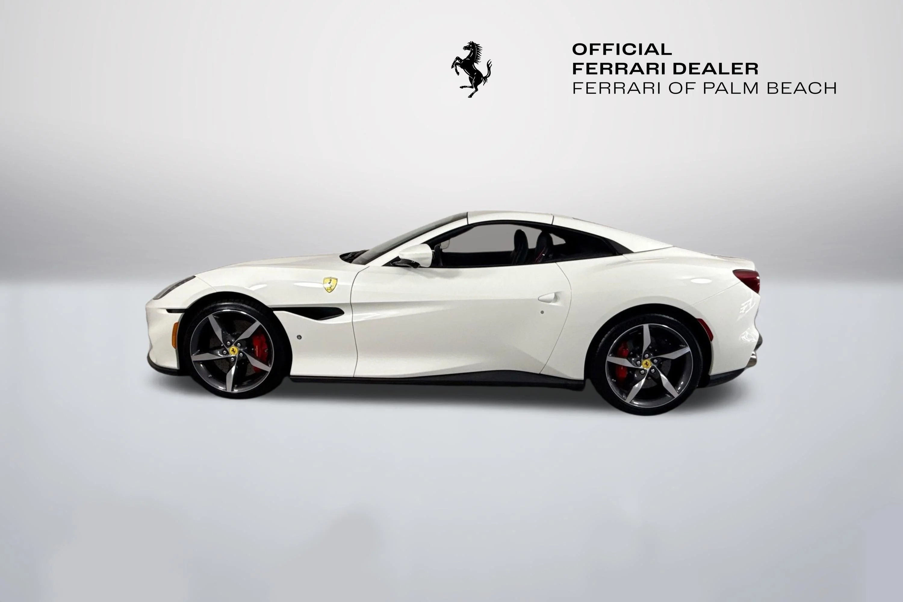 Certified Used 2022 Bianco Avus Ferrari Base image 4