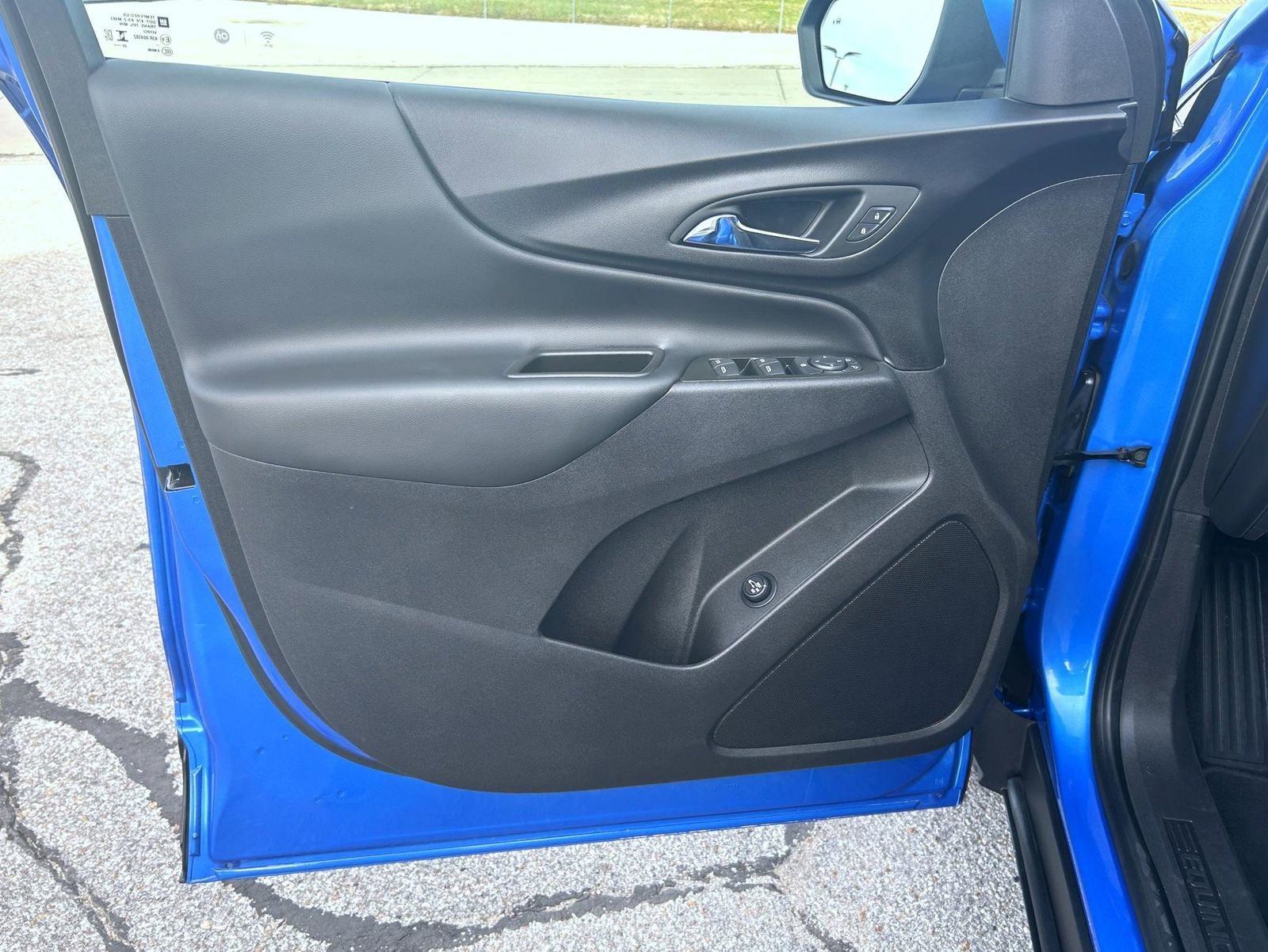2024 Chevrolet Equinox LT - Photo 9