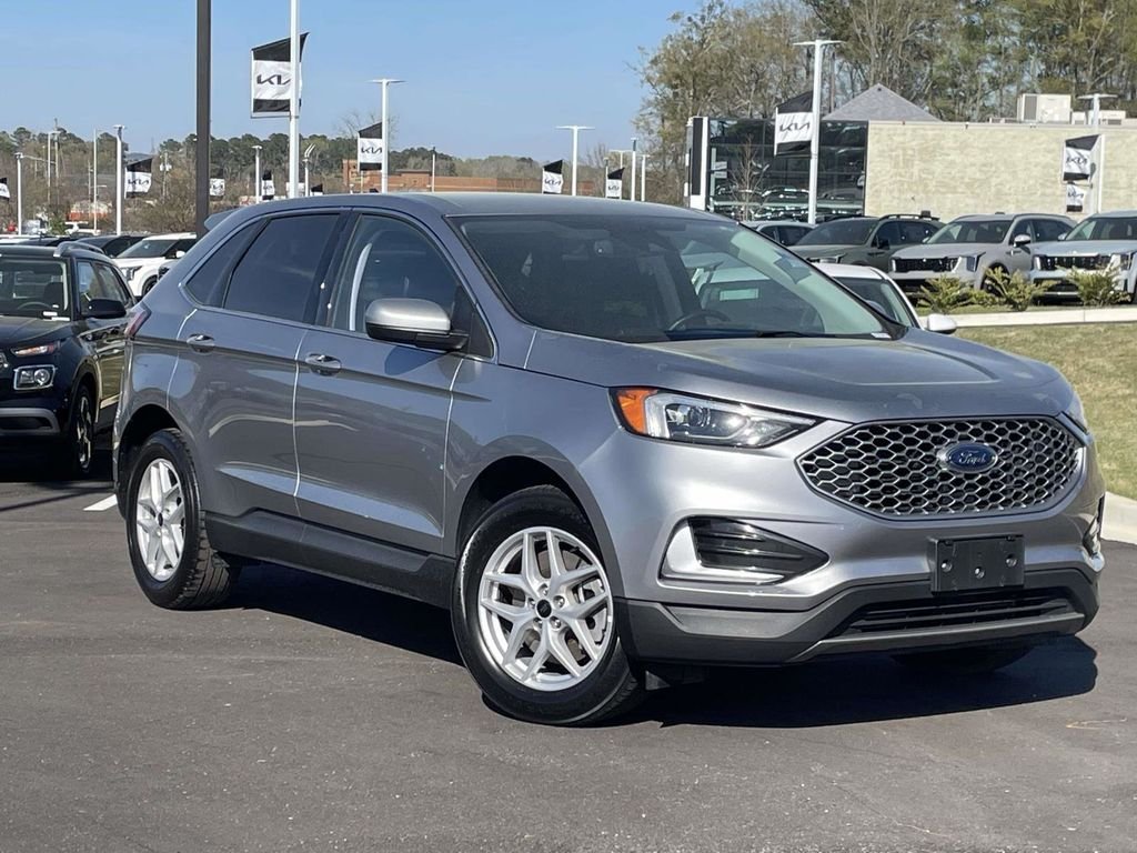 2024 Ford Edge SEL AWD's photo