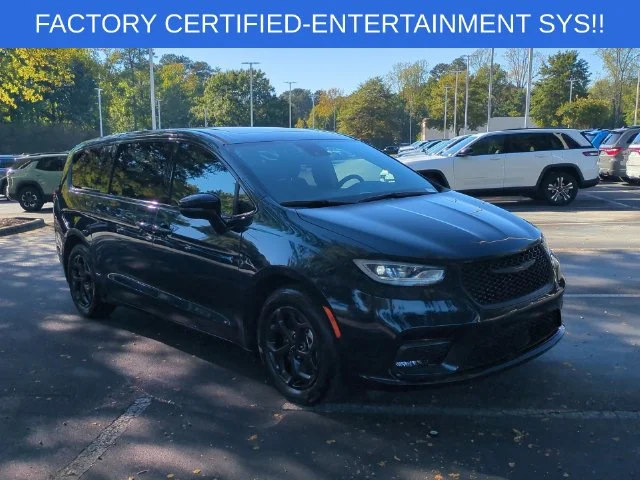 Used 2023 Blue Chrysler Limited image 7