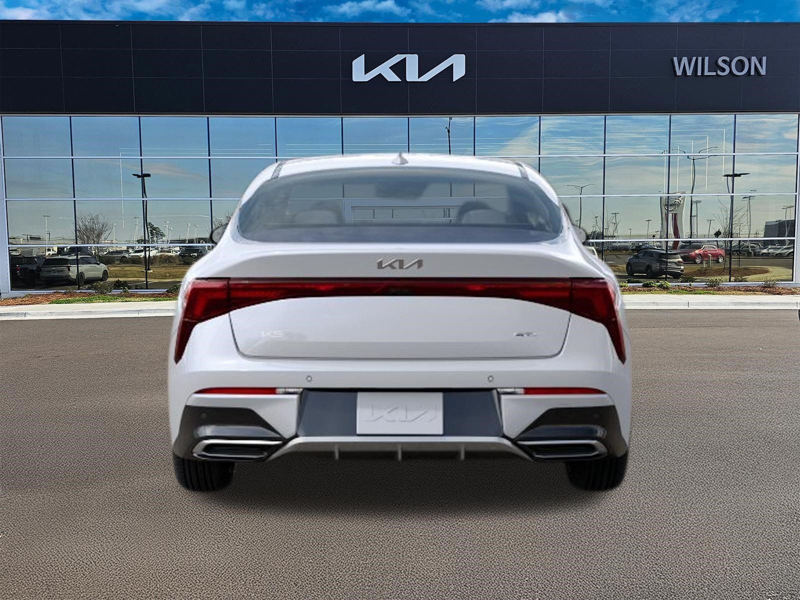 New 2026 White Kia GT-Line image 5