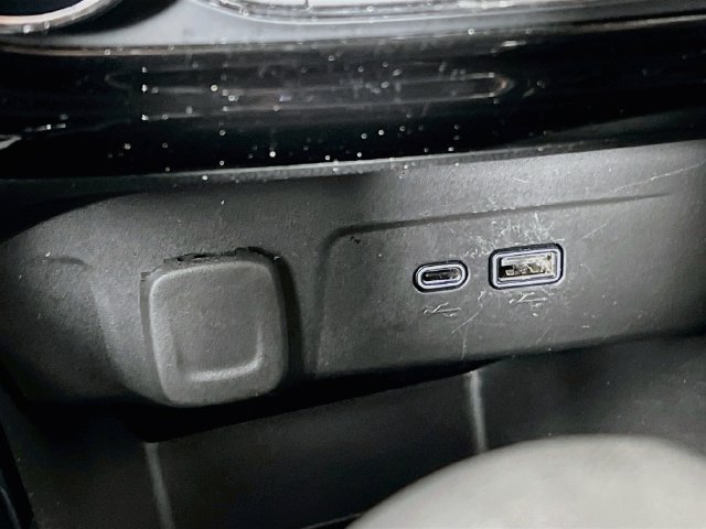 2024 Chevrolet Trax RS - Photo 20