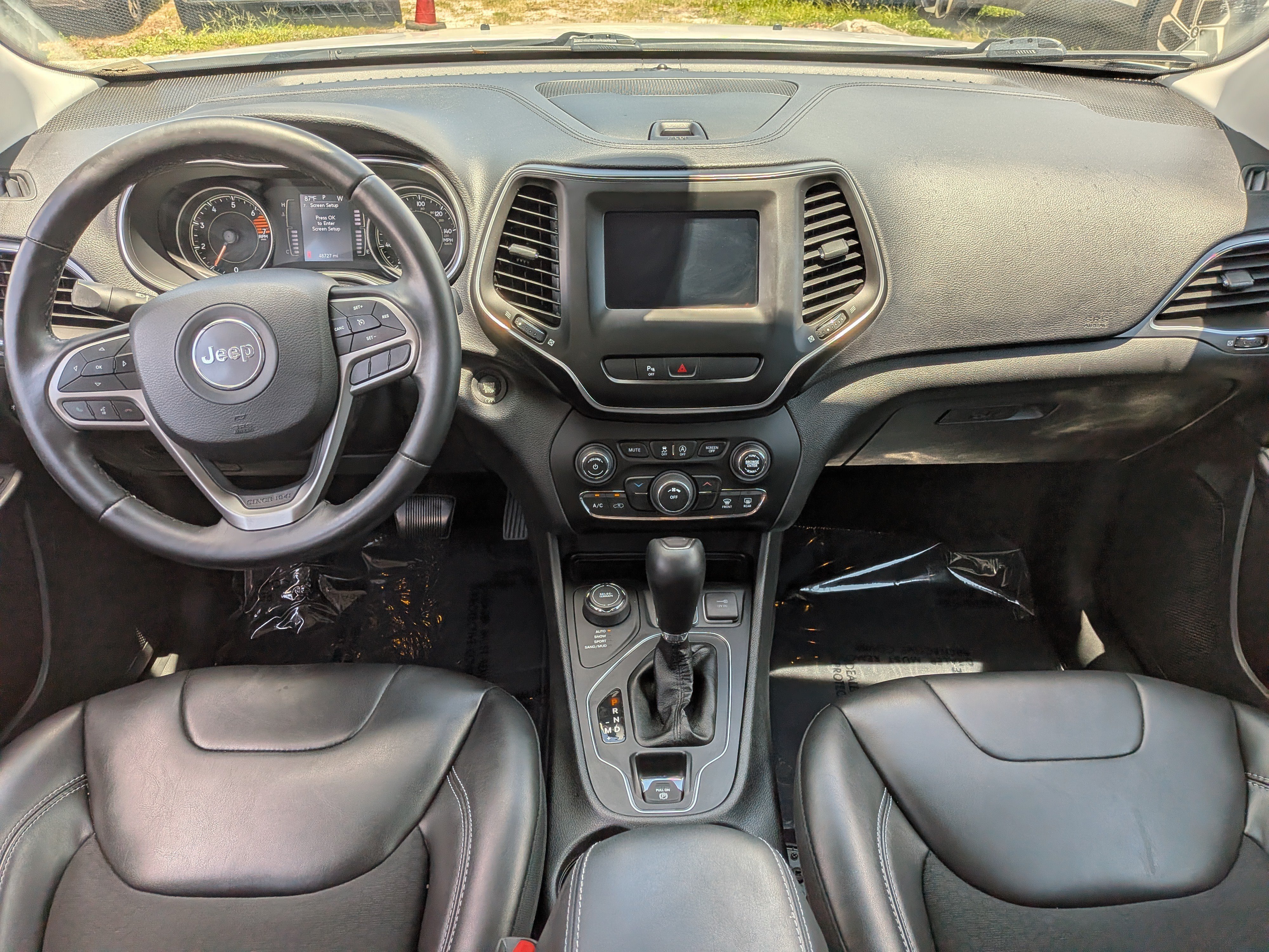 2019 Jeep Cherokee Latitude Plus - Photo 17