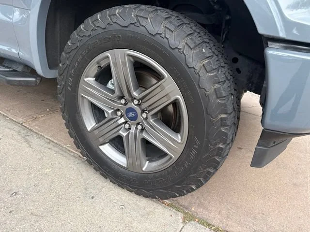 Used 2020 Gray Metallic Ford XLT image 4