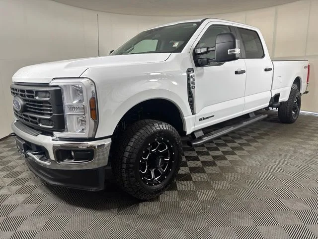 Used 2025 Oxford White Ford XL image 8