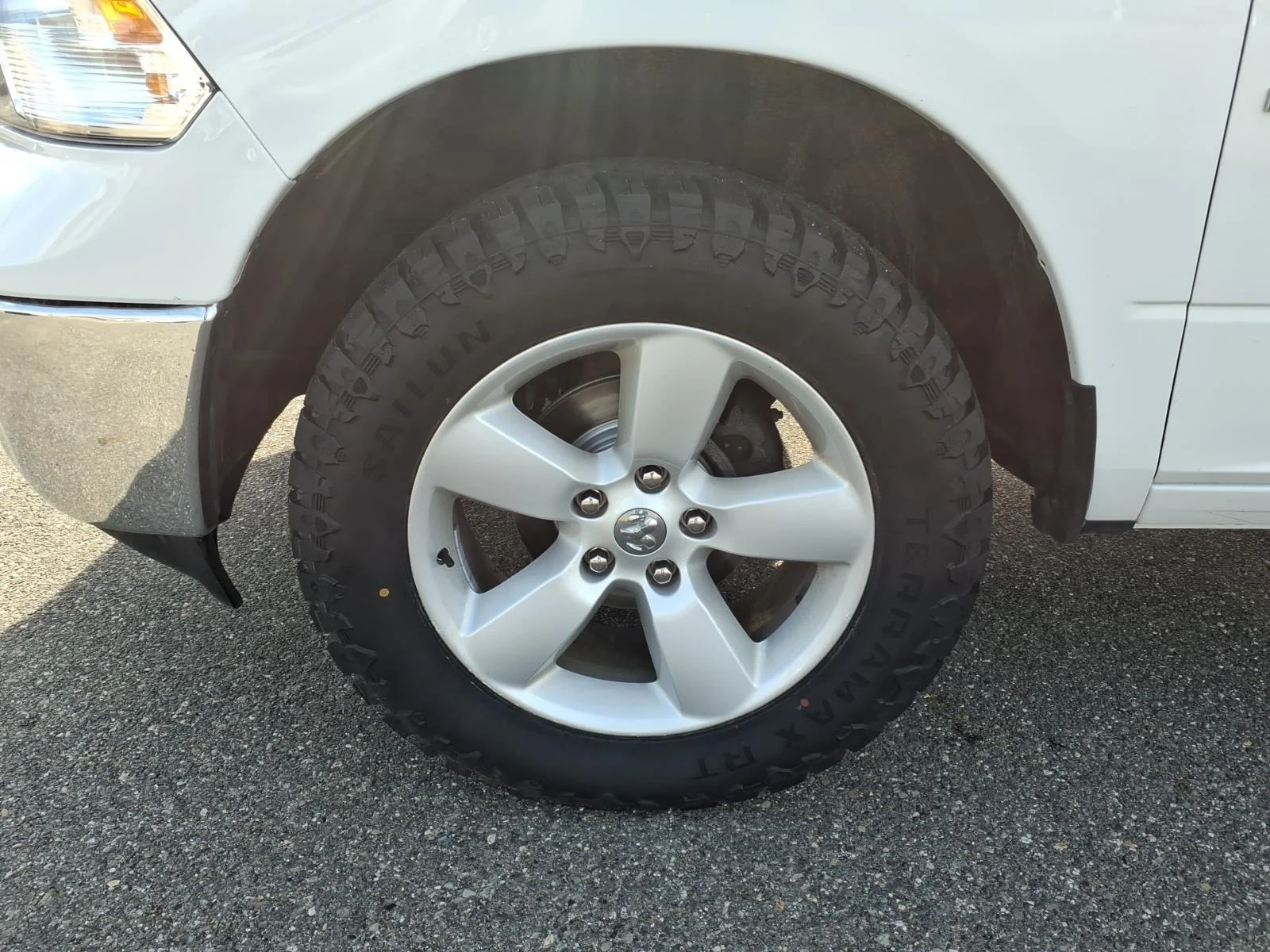 Used 2024 Bright White Clearcoat Ram SLT image 11