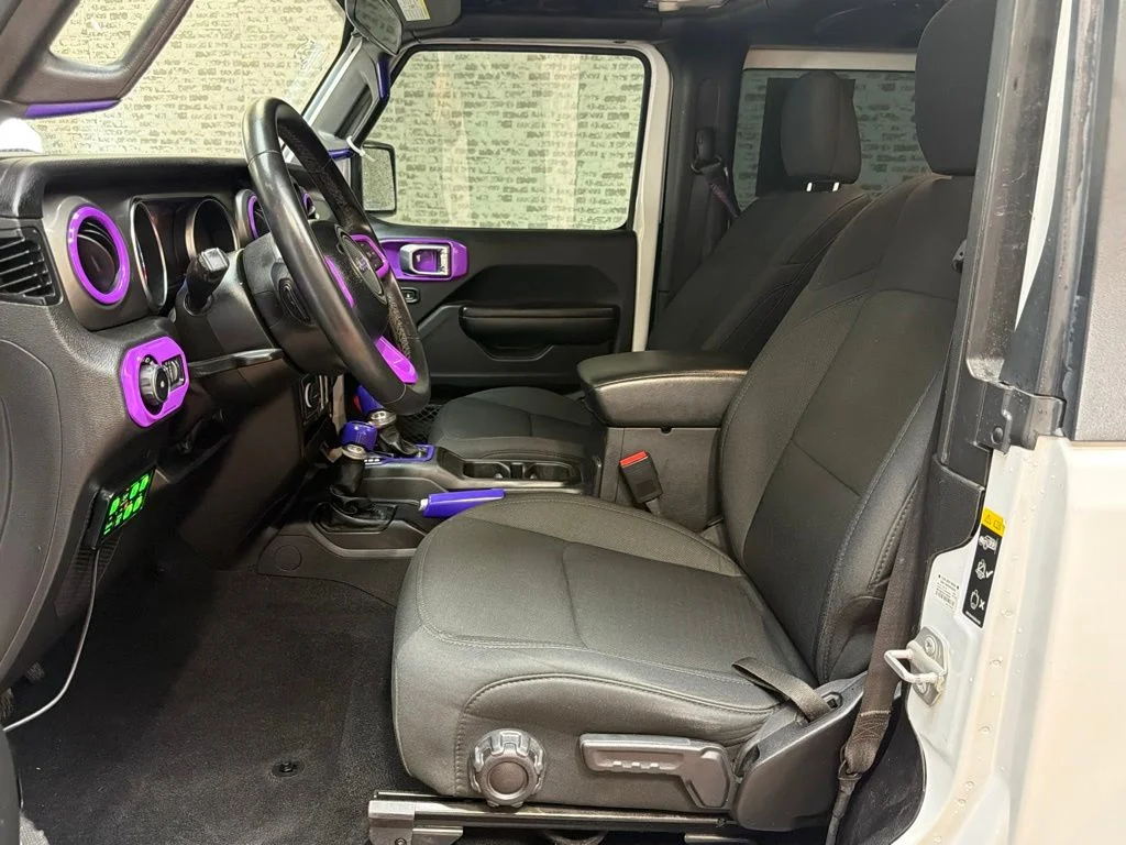 Used 2021 Bright White Clearcoat Jeep Sport S image 15