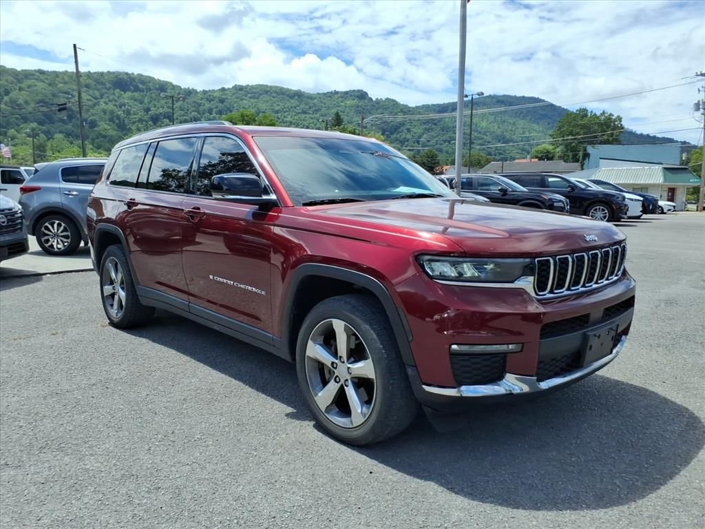 Used 2021 Red Jeep Limited image 9