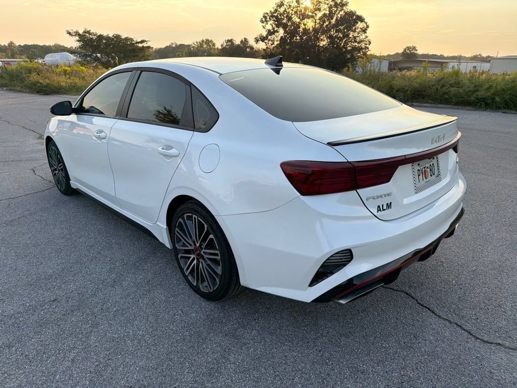 Used 2024 Snow White Pearl Kia GT image 3