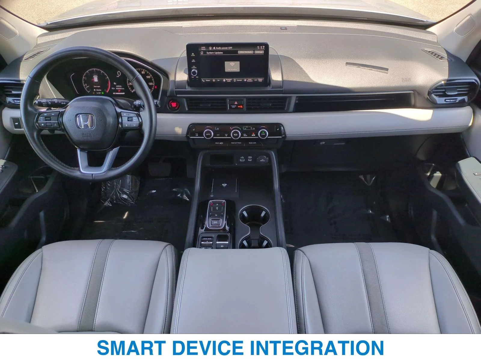 Used 2025 Silver Honda EX-L image 21
