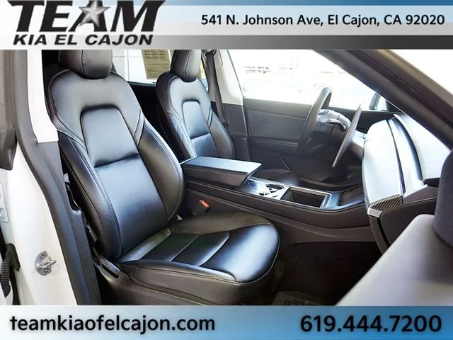 Used 2022  Tesla Long Range image 13