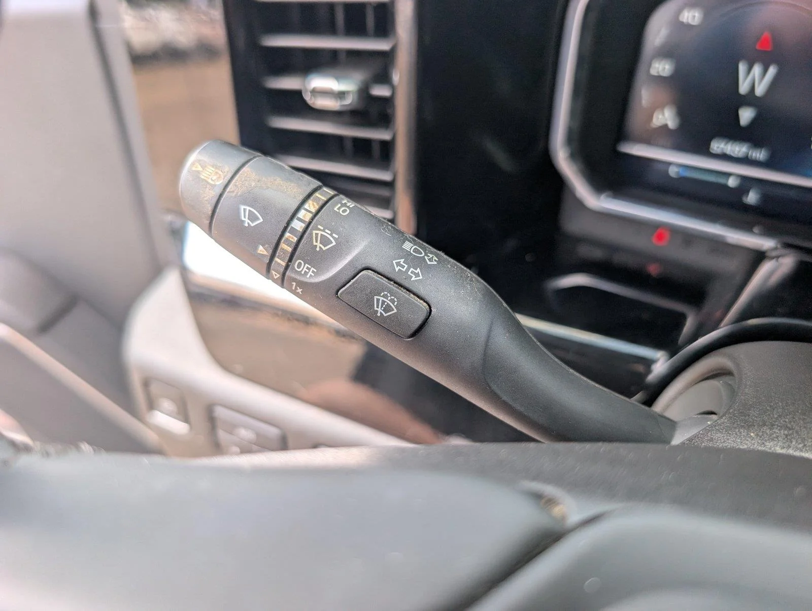 Used 2023 STERLING GRAY METALLIC Chevrolet RST image 26